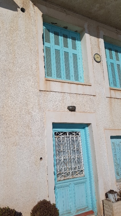 blue-door-08